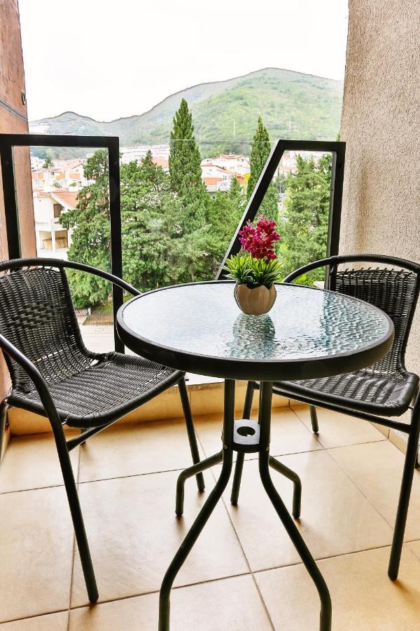 City Montesun Apartments Budua Esterno foto